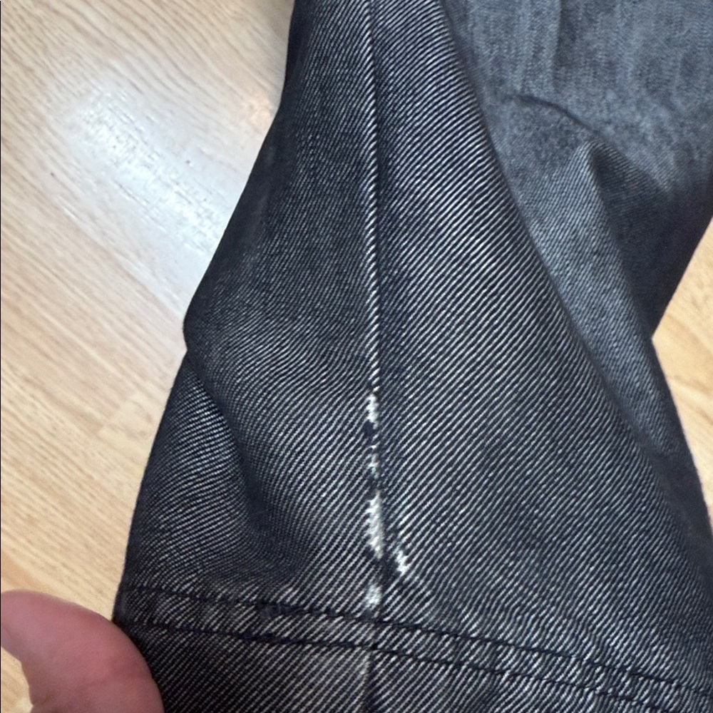 GUESS Men’s W34 L32 Black Wide Leg Straight Jeans Y2K Cargo - Picture 8 of 8